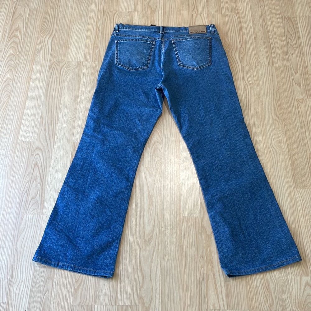 DKNY SOHO Denim Jeans - Picture 9 of 15